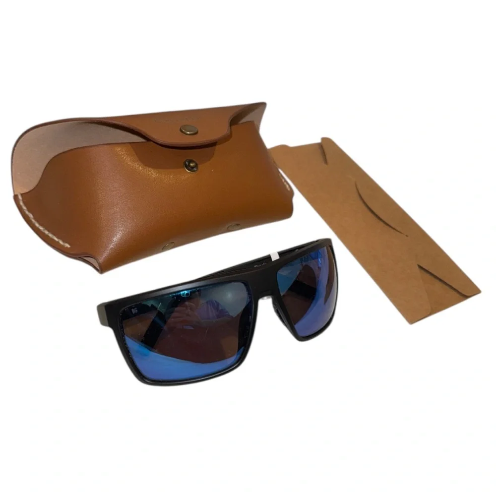 Brand New Blue and Black Bajio Toads Sunglasses